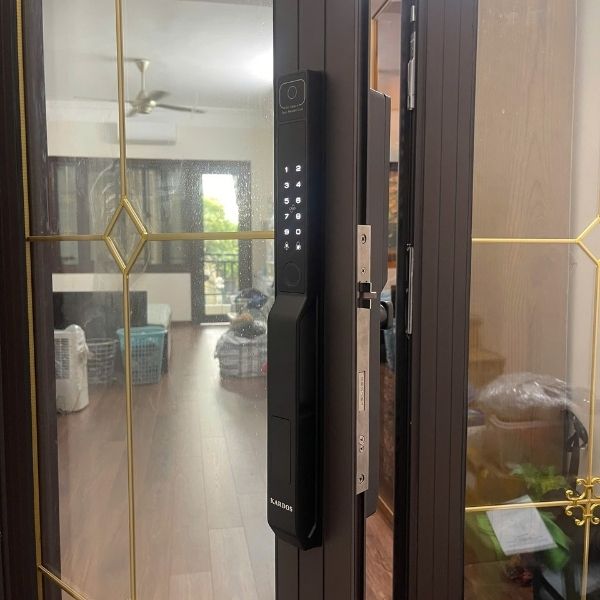 Khóa cửa vân tay Kardos SmartLock Z6 Pro Face ID 3D